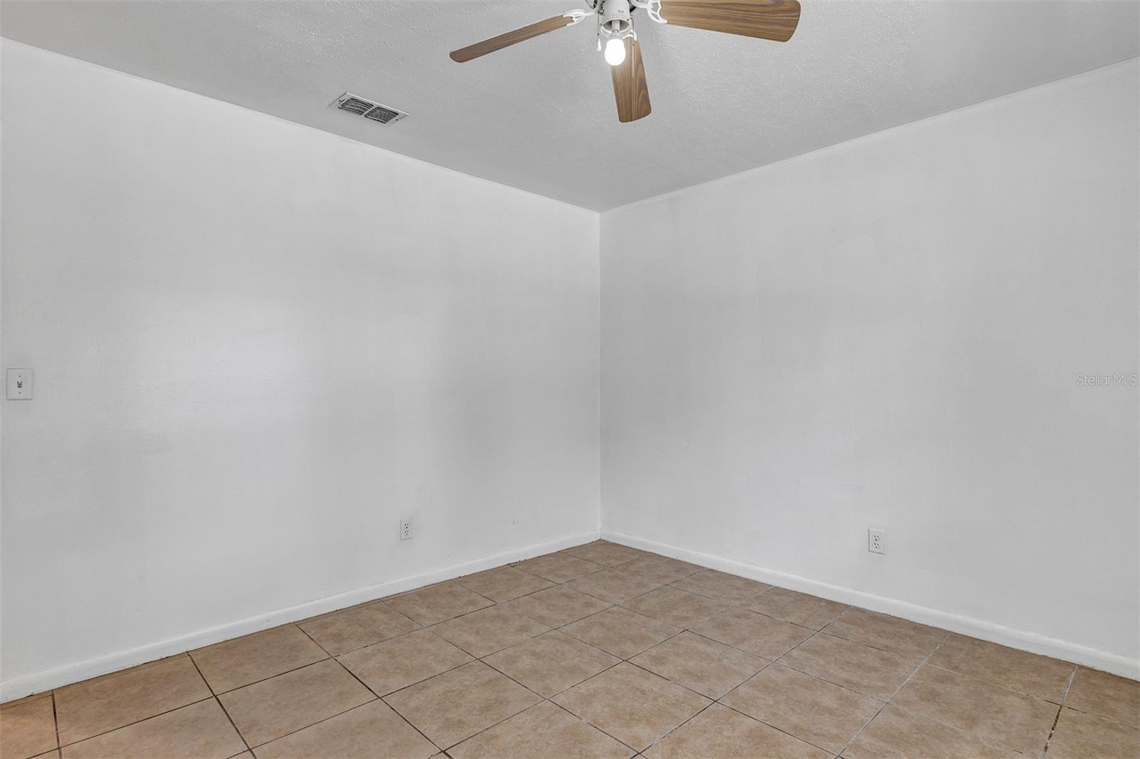 CITRUS PARK - Residential Income