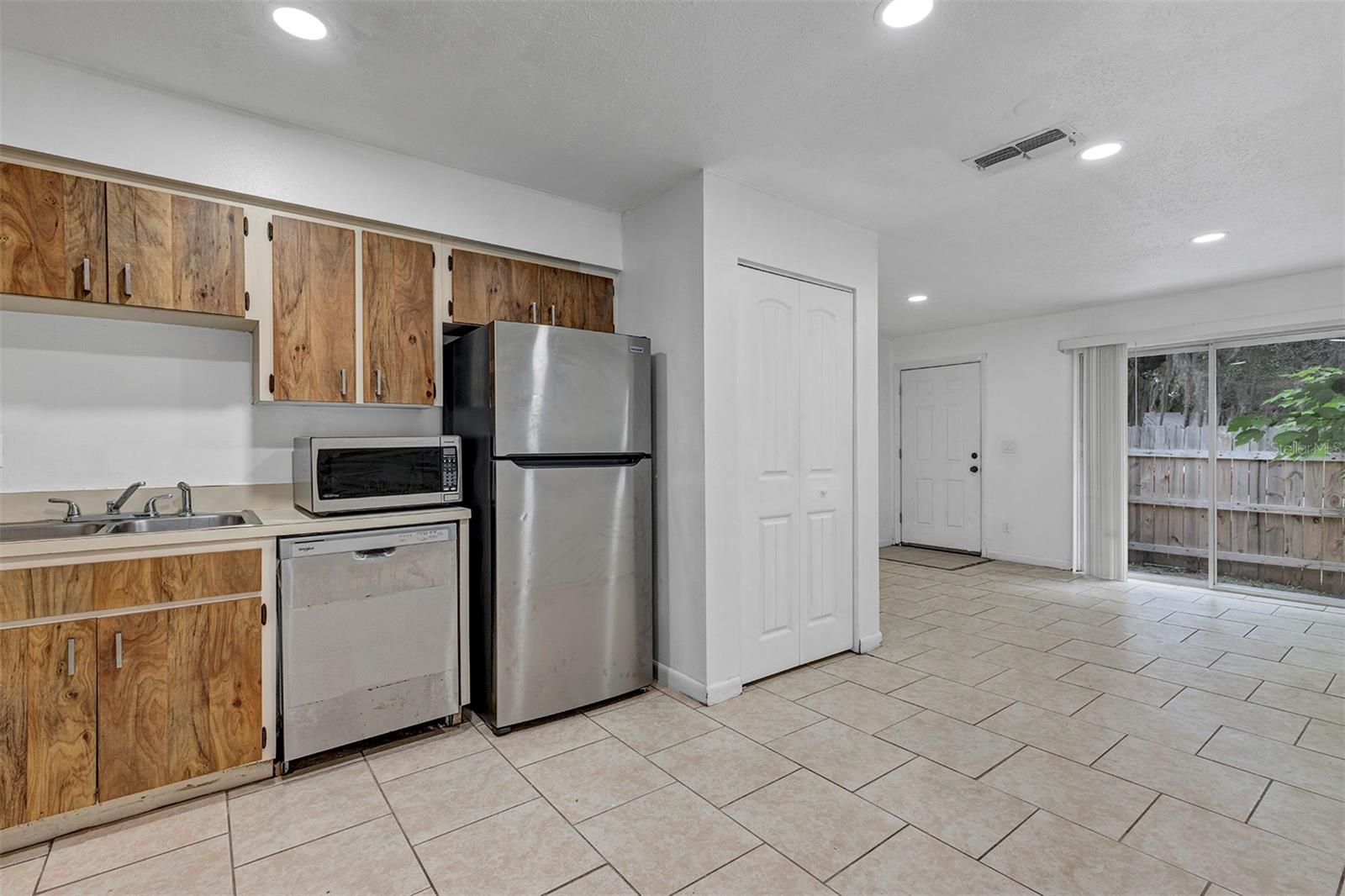 CITRUS PARK - Residential Income