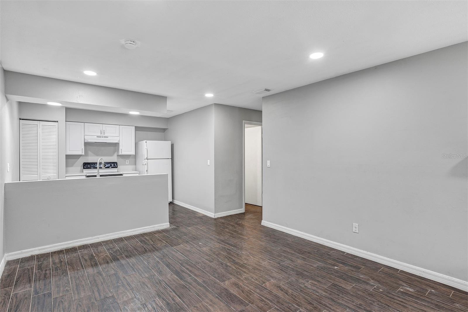 CITRUS PARK - Residential Income