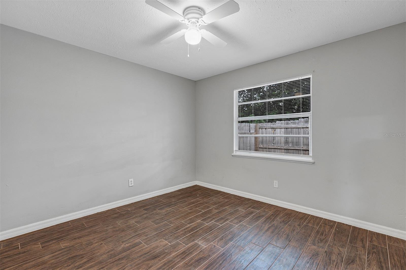 CITRUS PARK - Residential Income