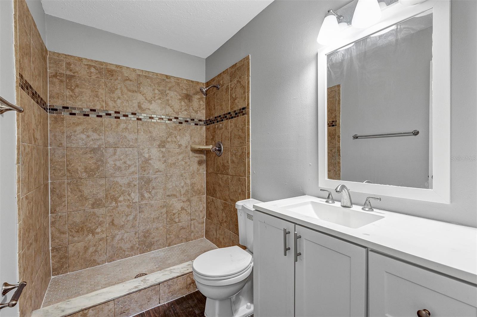 CITRUS PARK - Residential Income