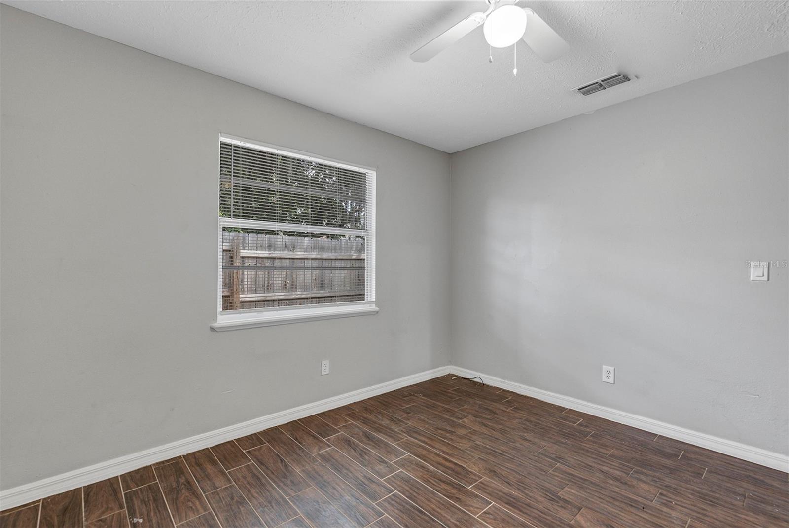 CITRUS PARK - Residential Income
