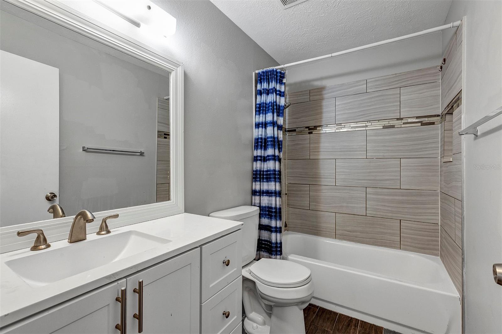 CITRUS PARK - Residential Income