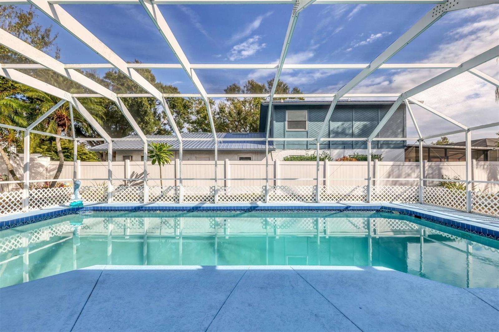 HERITAGE WEST - Residential