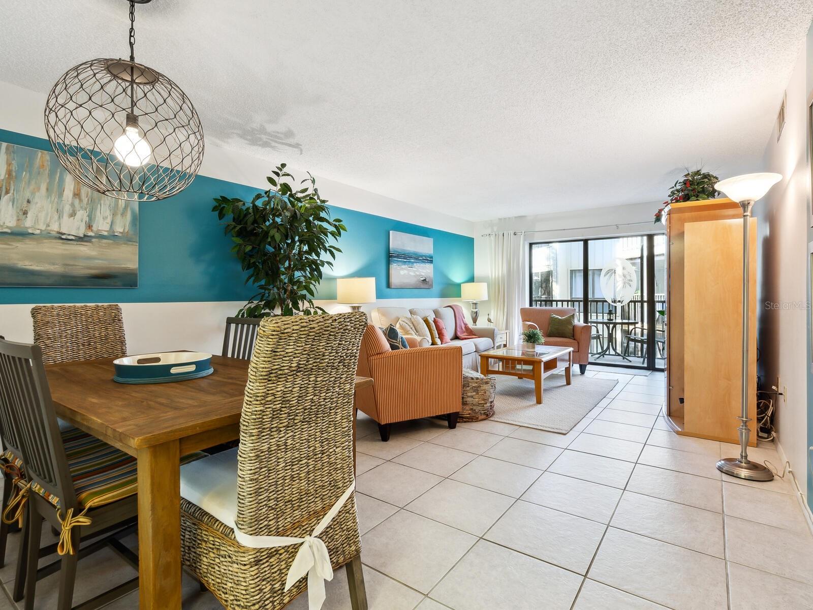 BAY OAKS - Residential