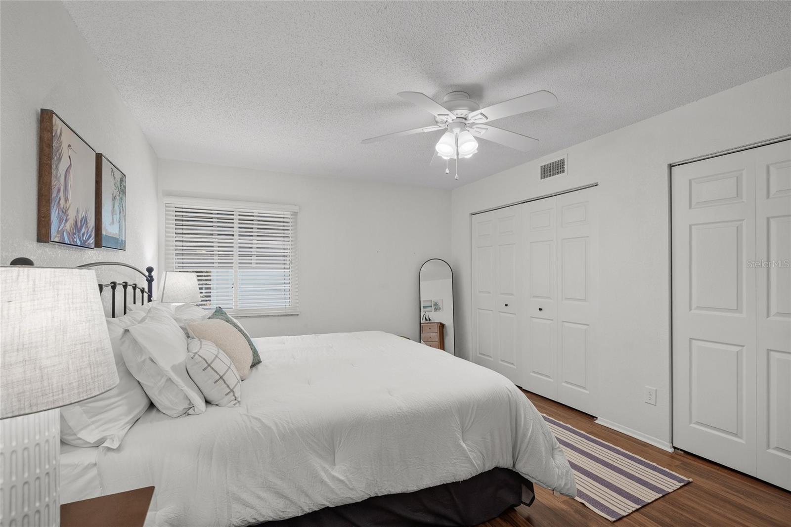 WHITE SANDS VILLAGE - Residential