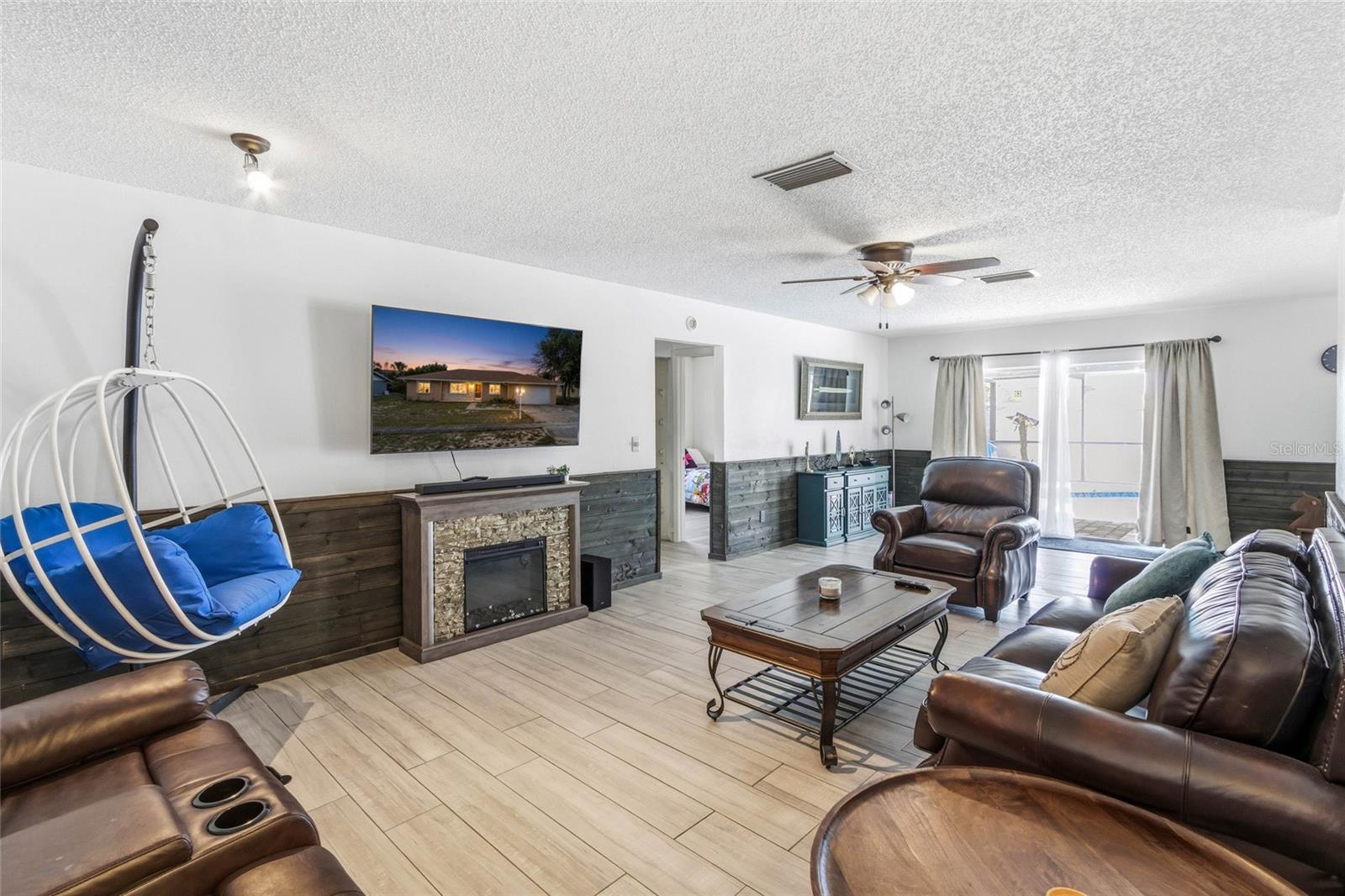 SPRING HILL - Residential