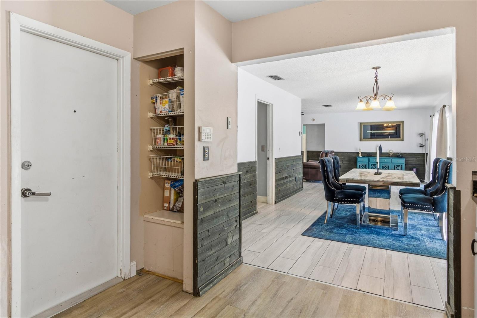 SPRING HILL - Residential