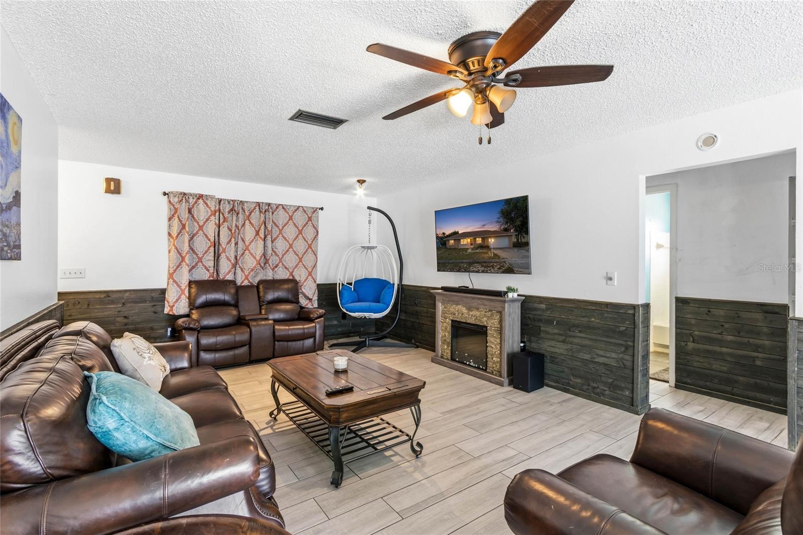 SPRING HILL - Residential
