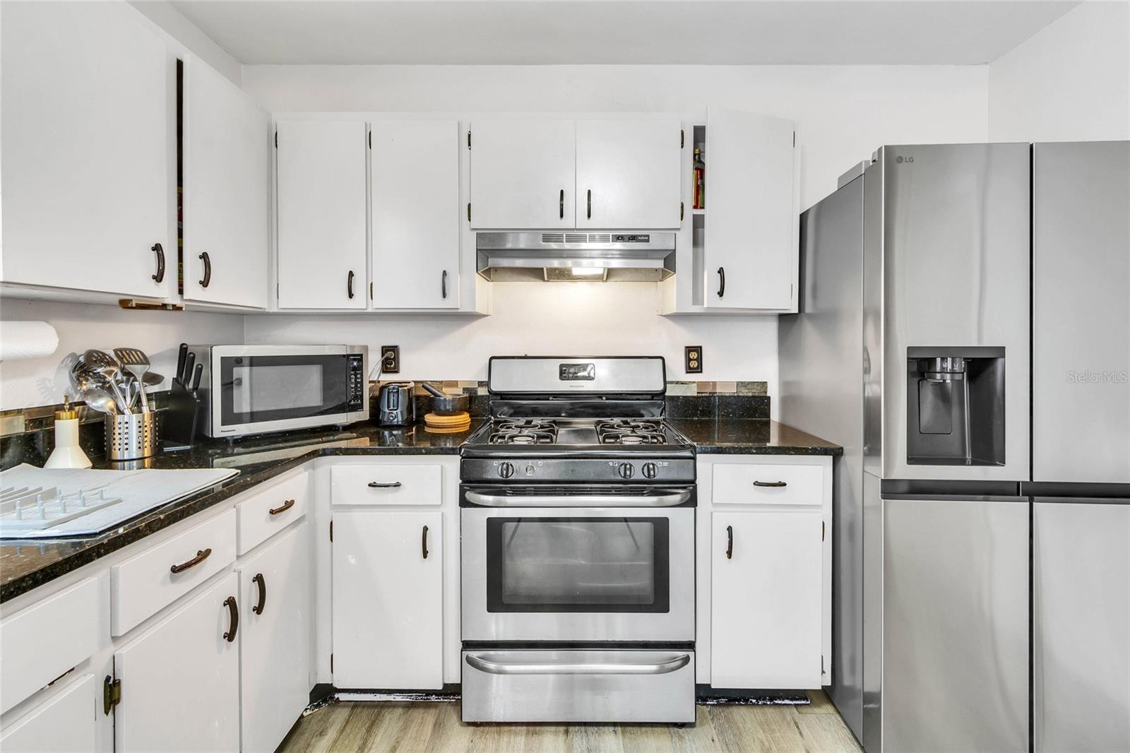 SPRING HILL - Residential