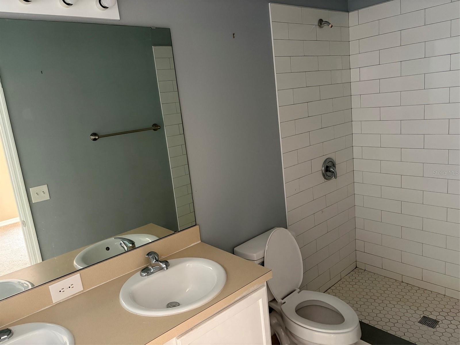 RETREAT AT SILVER CREEK SUB - Residential