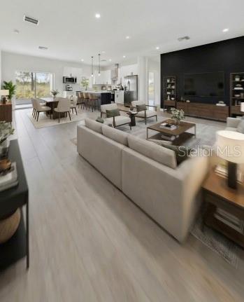 SUN N LAKE - Residential Lease