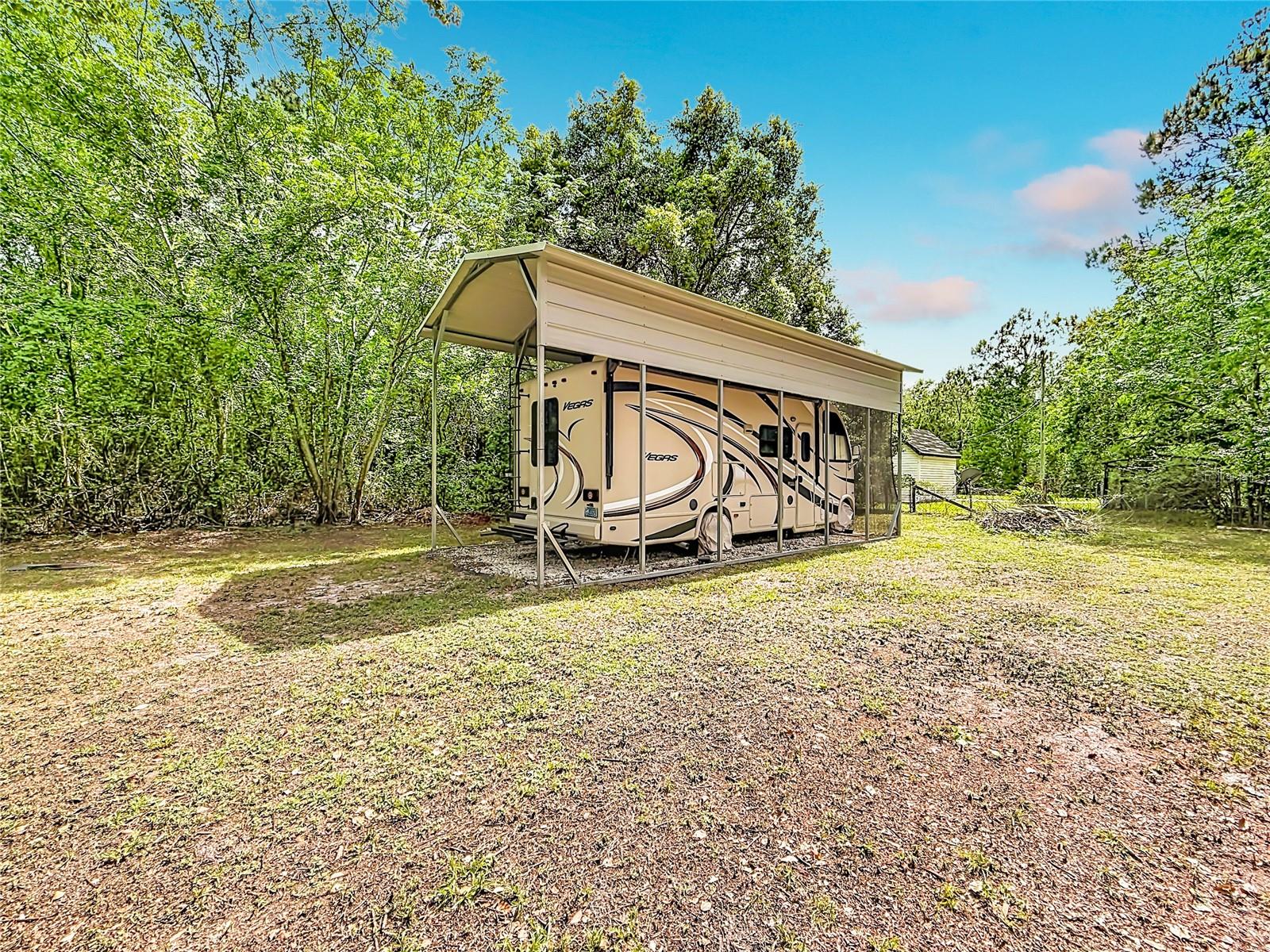 LAKE CHARLES CAMPSITES - Residential