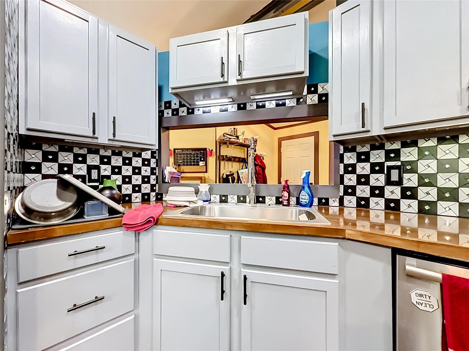 LAKE CHARLES CAMPSITES - Residential