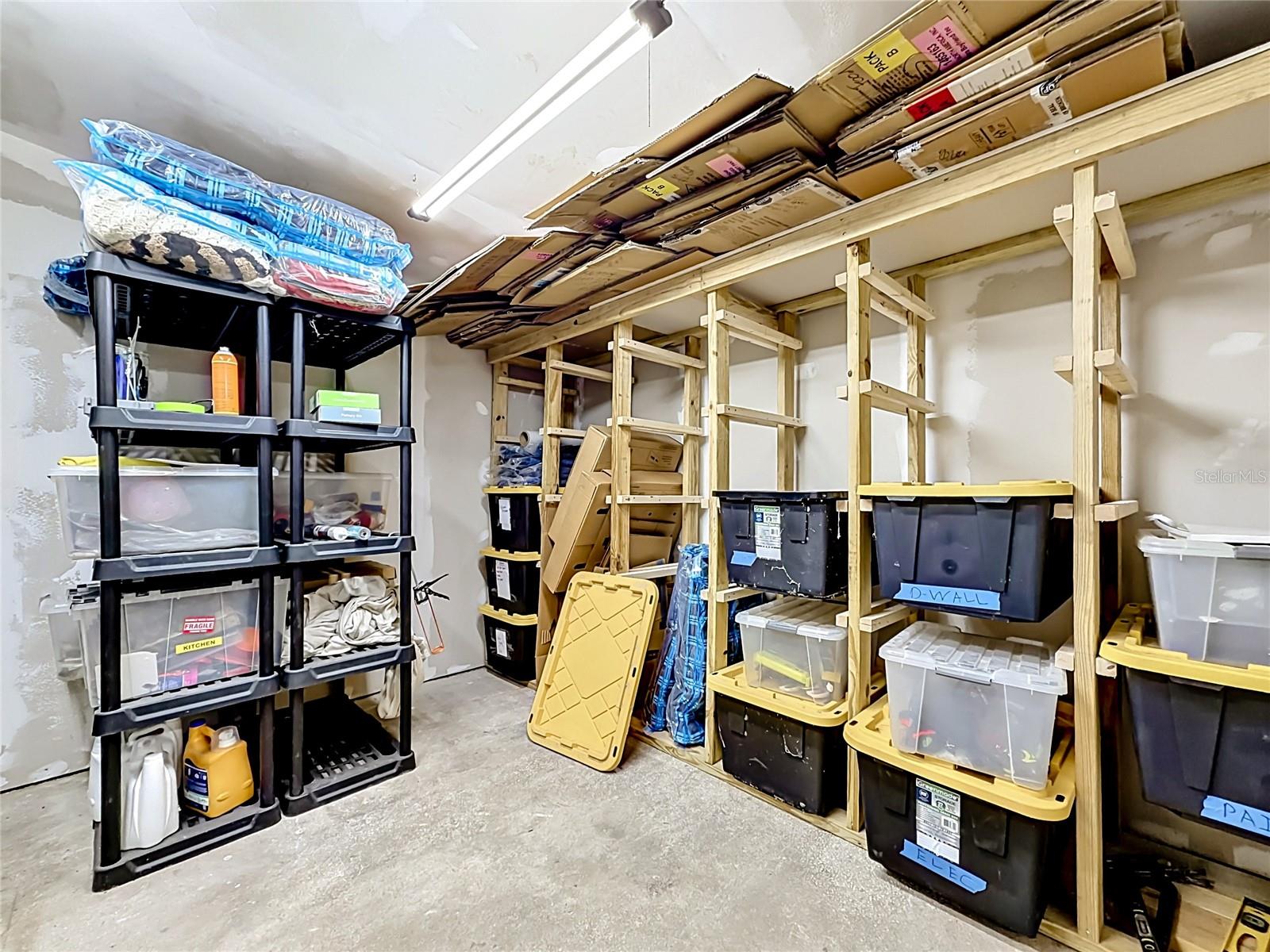 LAKE CHARLES CAMPSITES - Residential