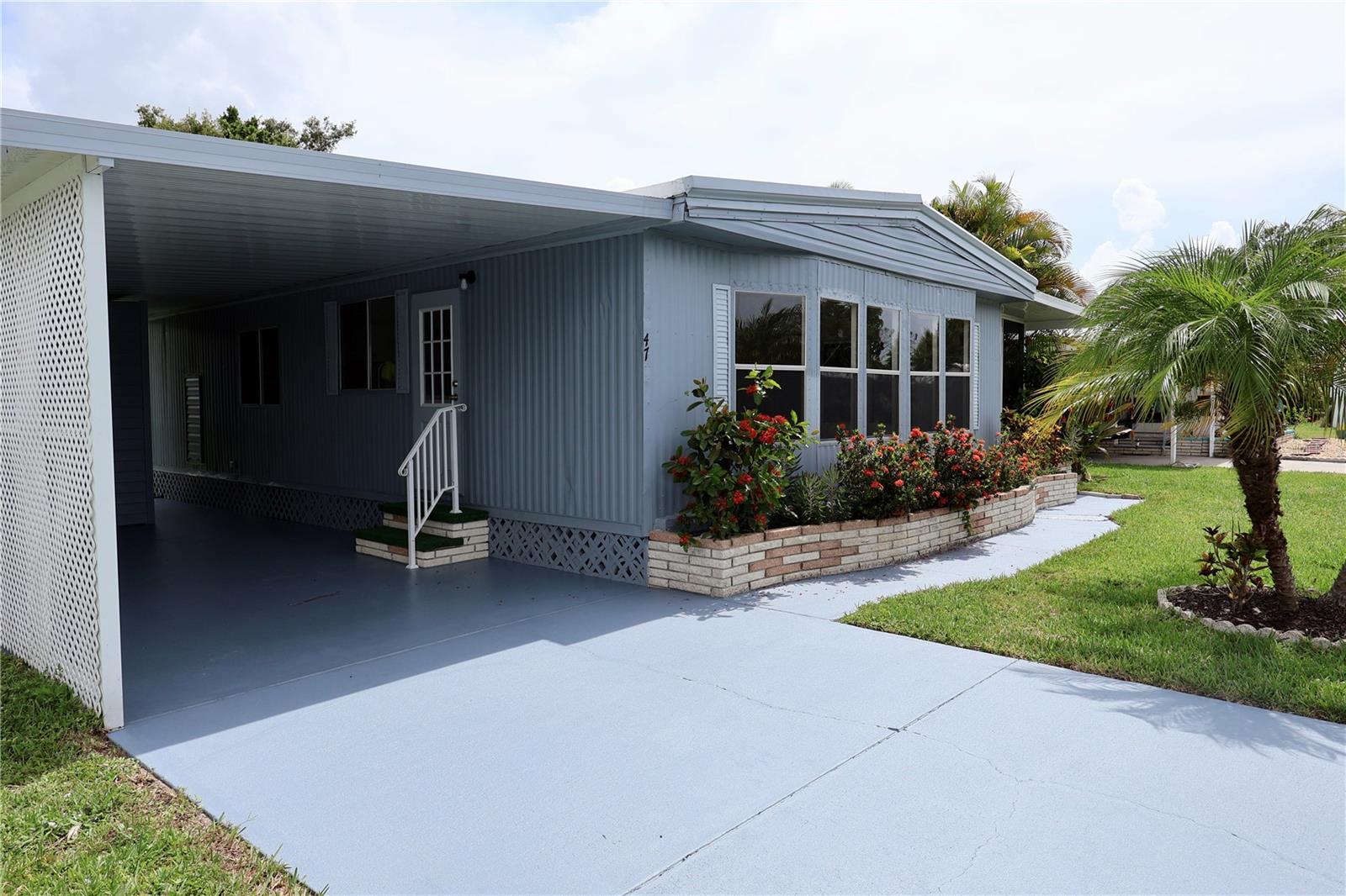 BAY PALMS MOBILE HOME PARK UN #4 - Residential