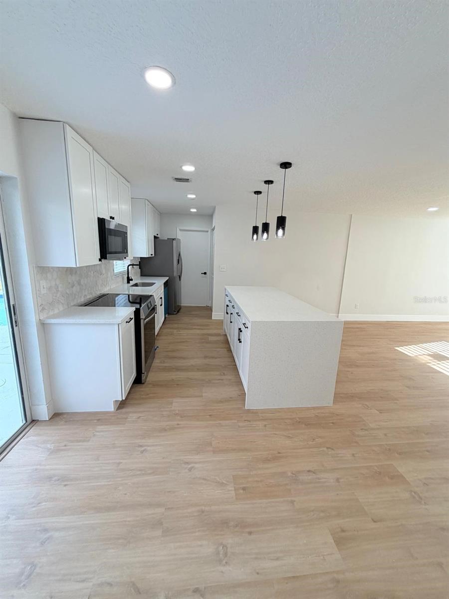 MEREDITH MANOR GOLF VIEW ESTATES SEC - Residential