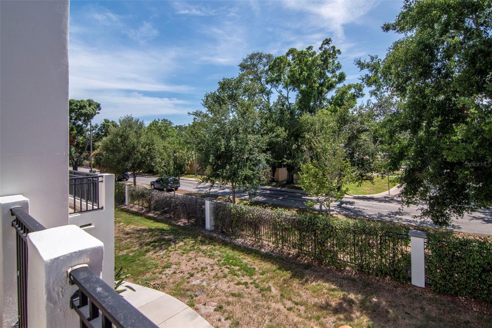 VILLAS OF TOSCANA TWNHMS - Residential