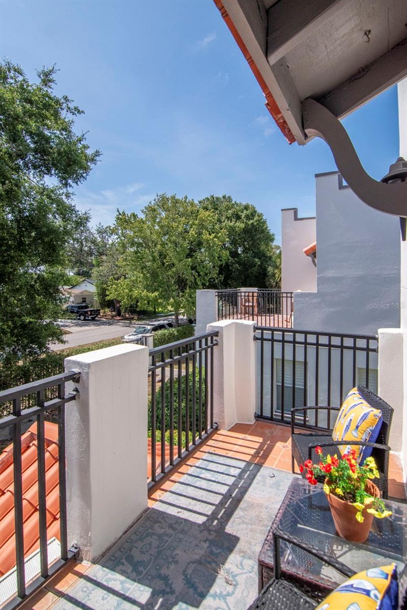 VILLAS OF TOSCANA TWNHMS - Residential