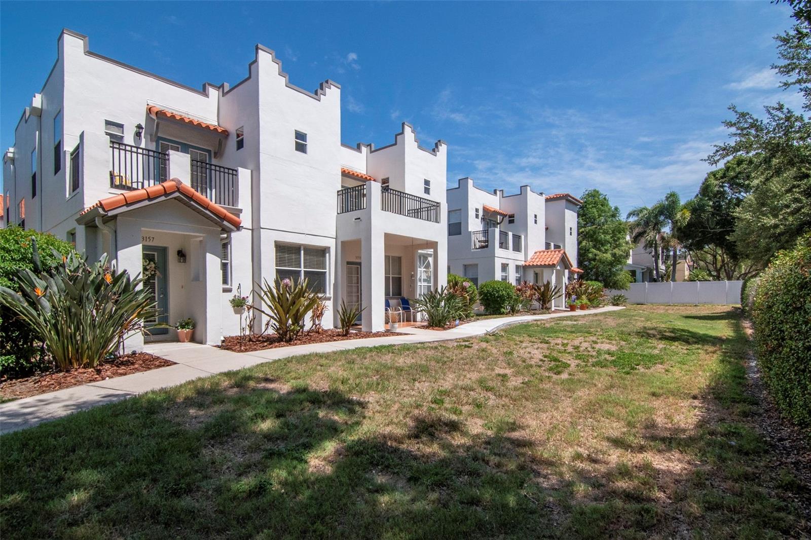 VILLAS OF TOSCANA TWNHMS - Residential