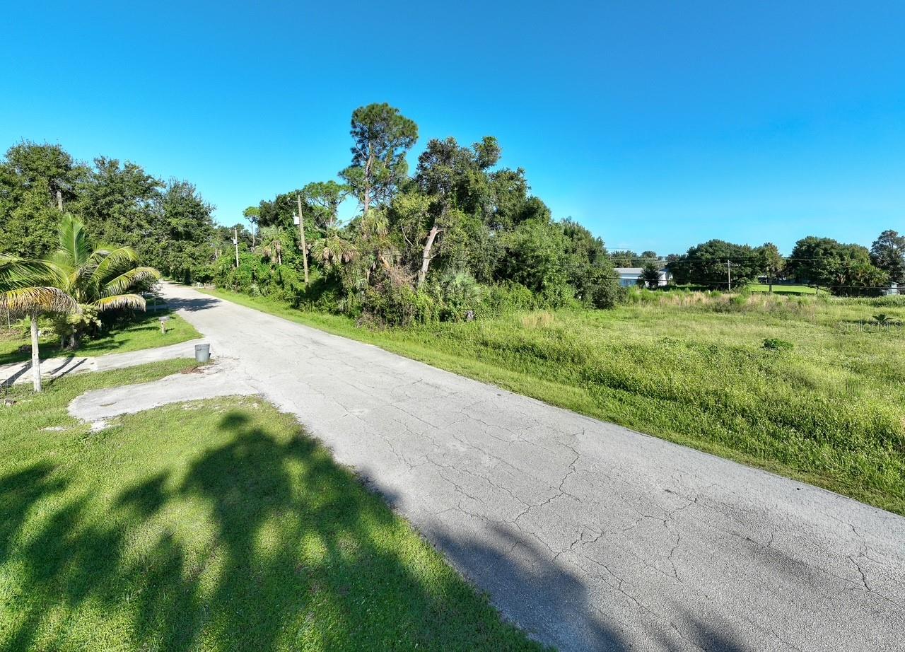 PALMONA PARK - Land