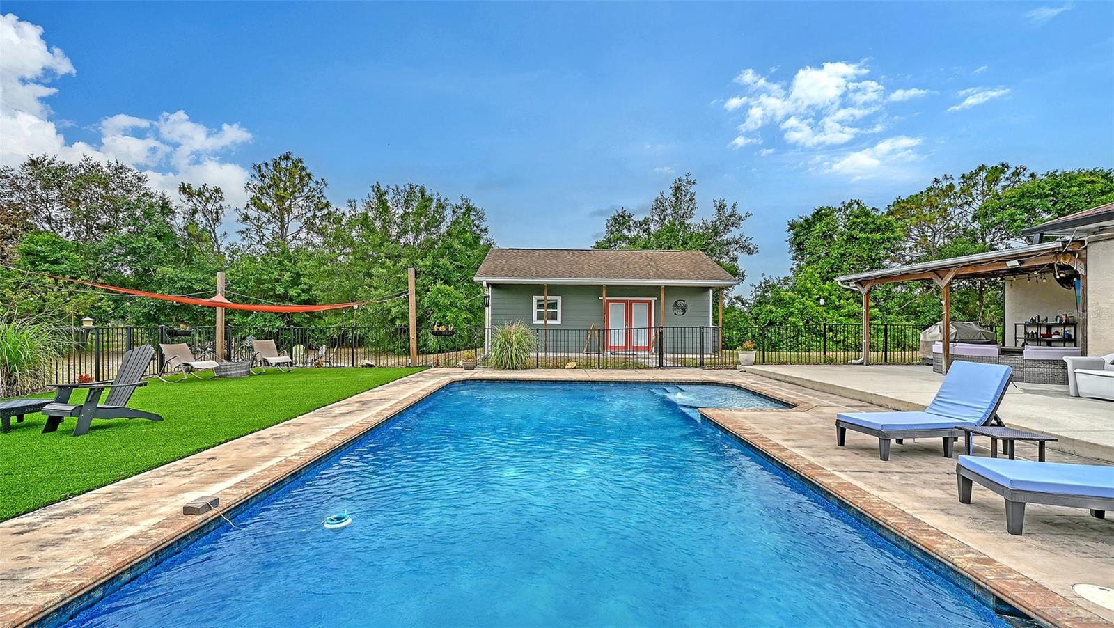 ACREAGE - Residential