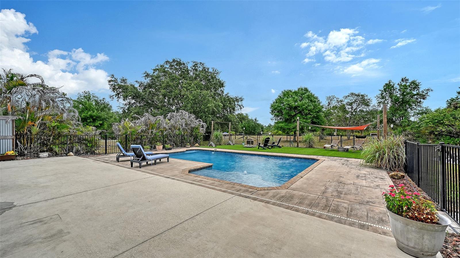 ACREAGE - Residential