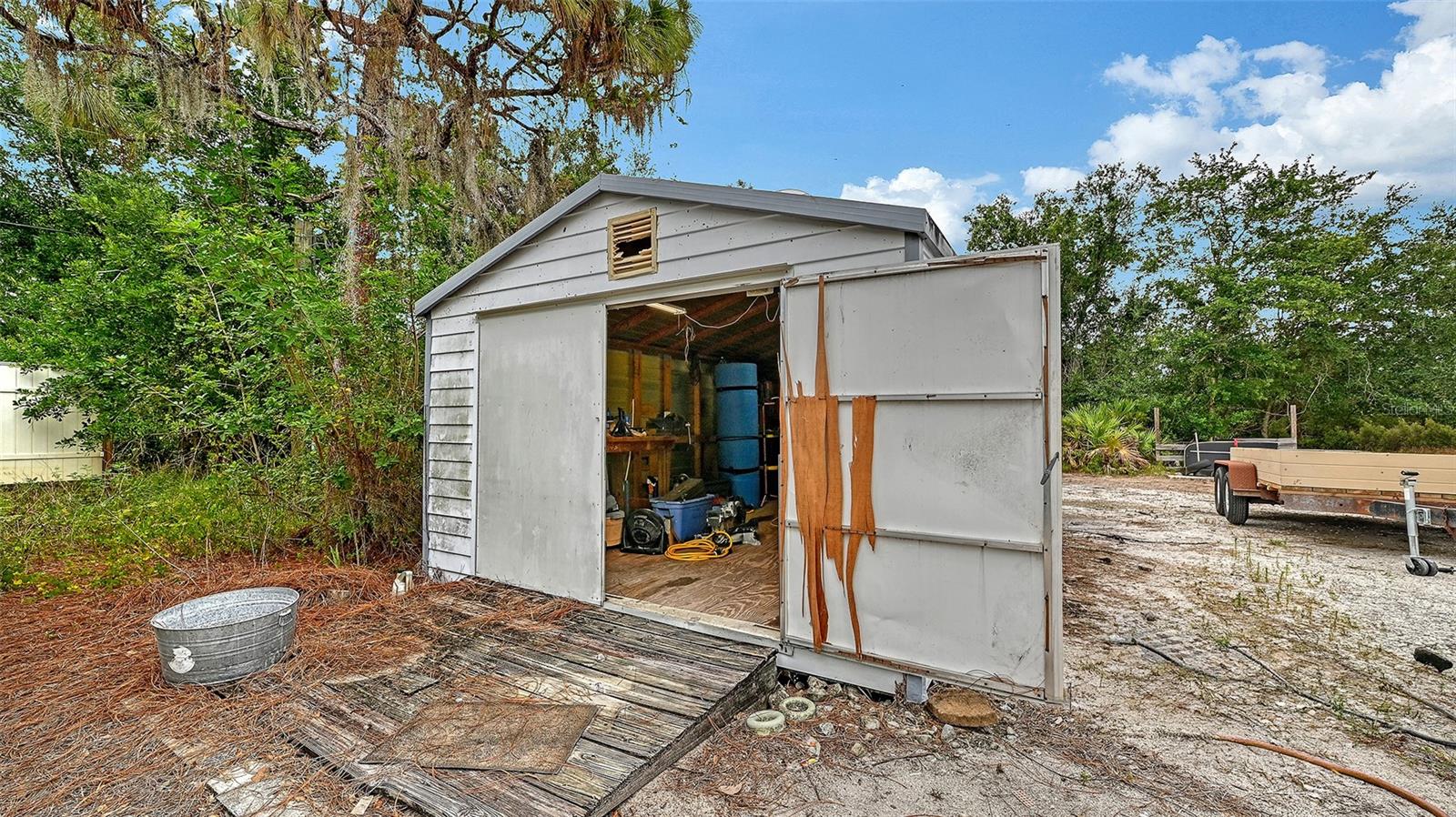 ACREAGE - Residential
