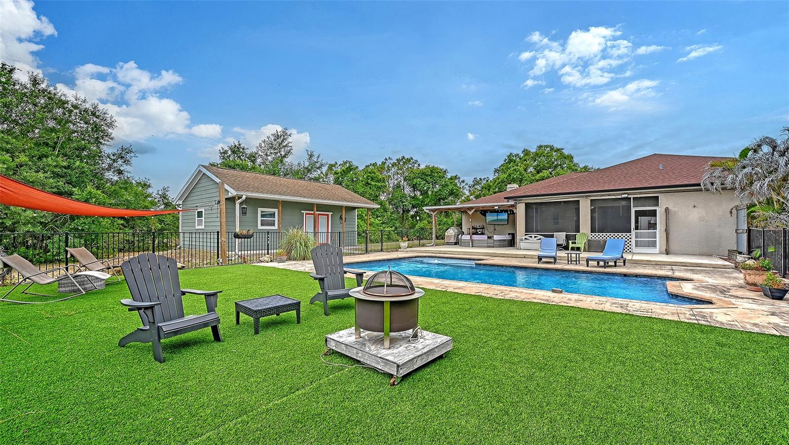 ACREAGE - Residential