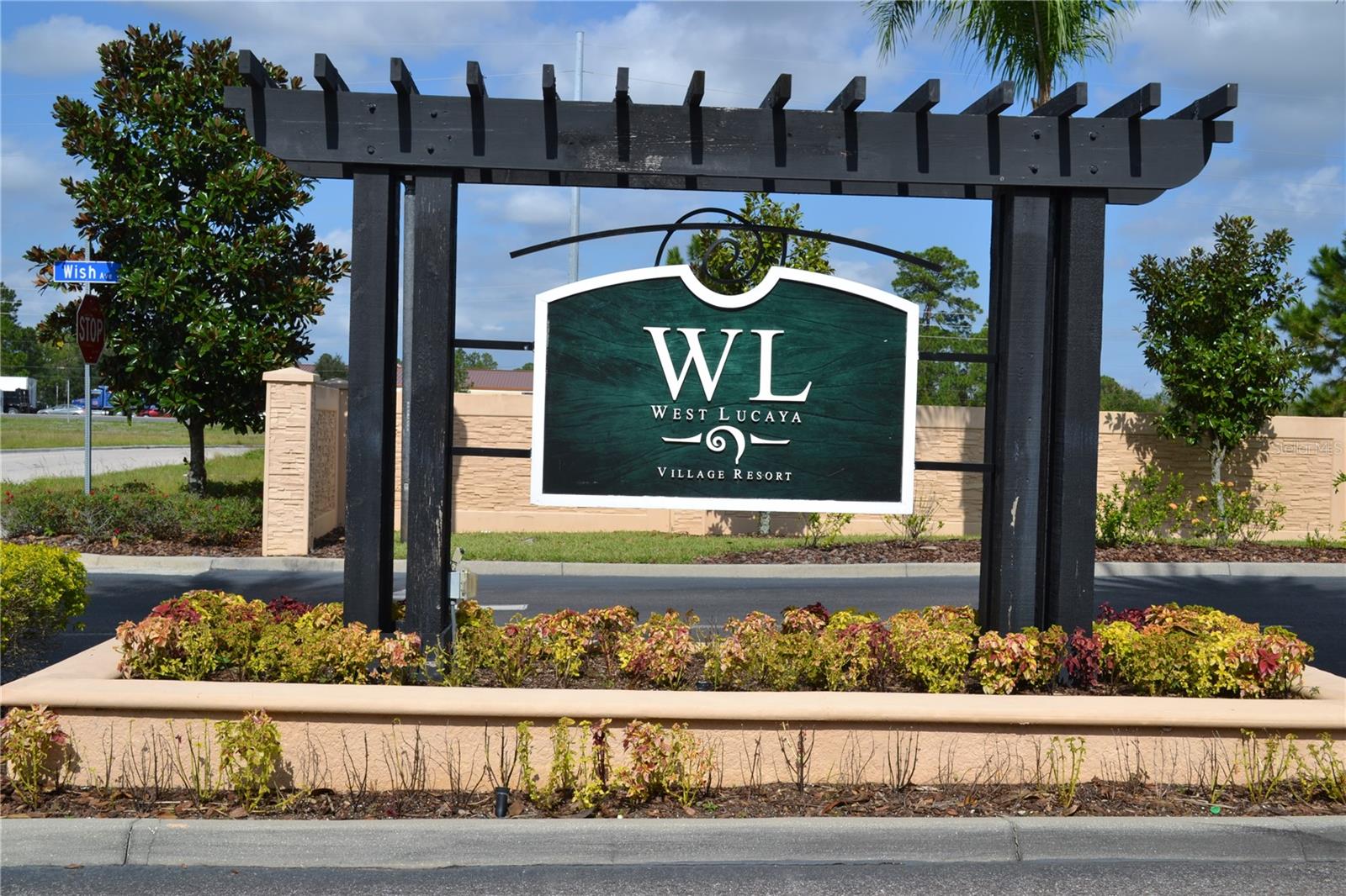 WEST LUCAYA VILLAGE - Residential