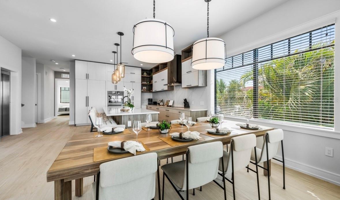CORTEZ BEACH - Residential