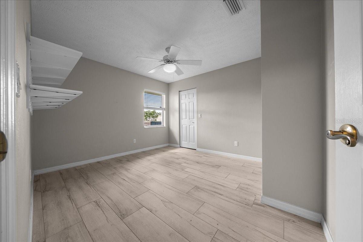 KINGS COURT FIRST ADD - Residential