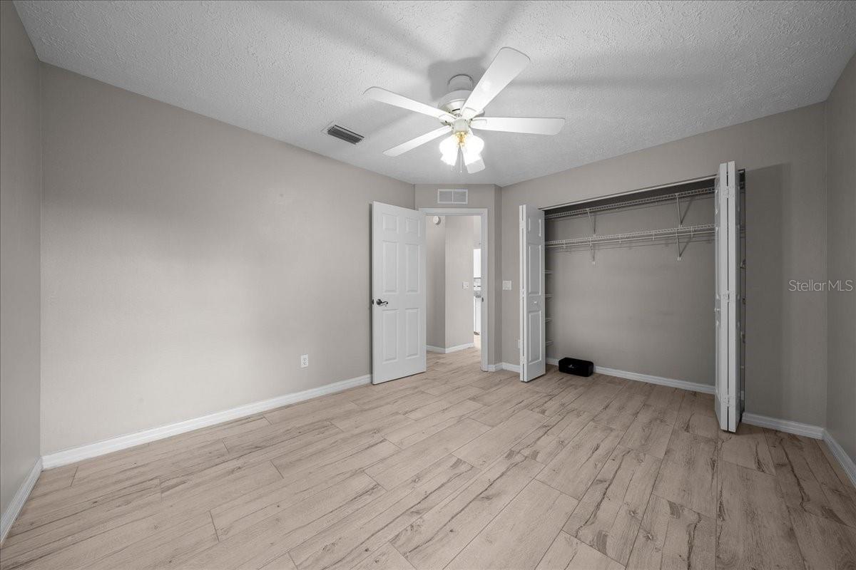 KINGS COURT FIRST ADD - Residential