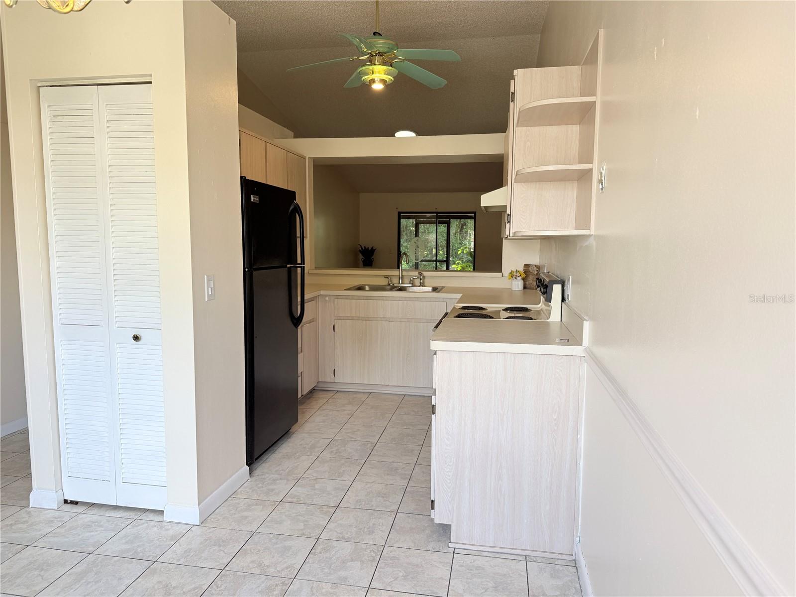 WHISPERING PINES VILLAS PH 02 - Residential