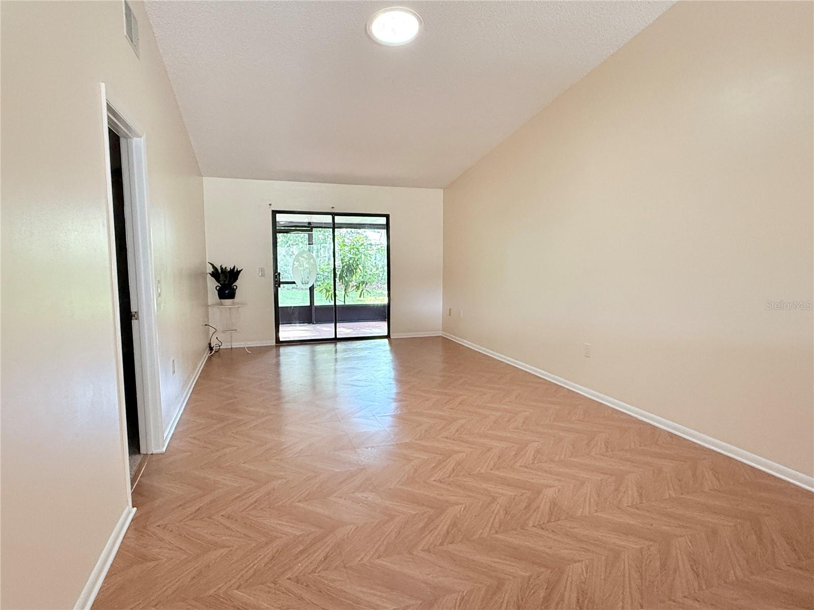 WHISPERING PINES VILLAS PH 02 - Residential