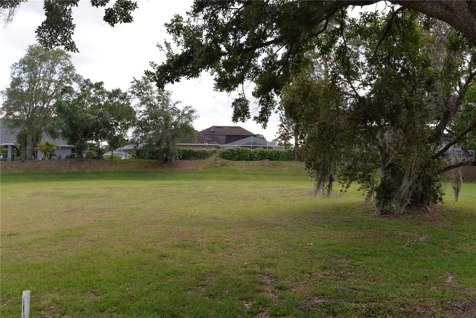 Prime lot ready for one residential residence priced well below market value. Lot is level and located on a paved asphalt street. Seller is a custom builder and will build your desired home or you may use any other builder of your desire.