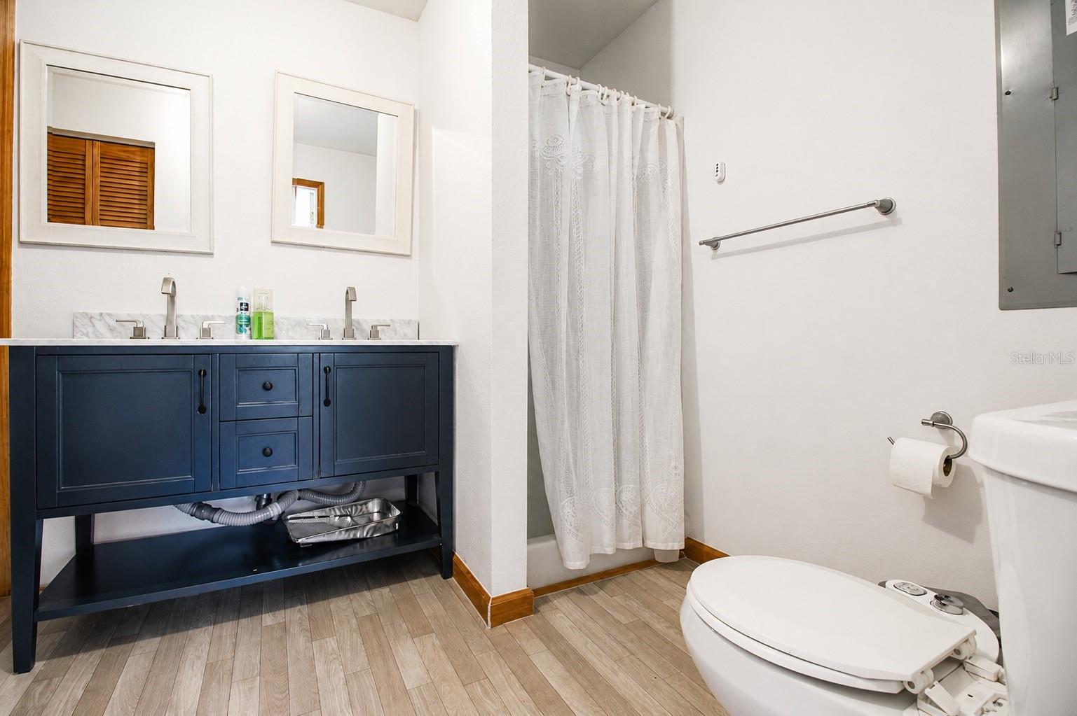 9901 - Residential