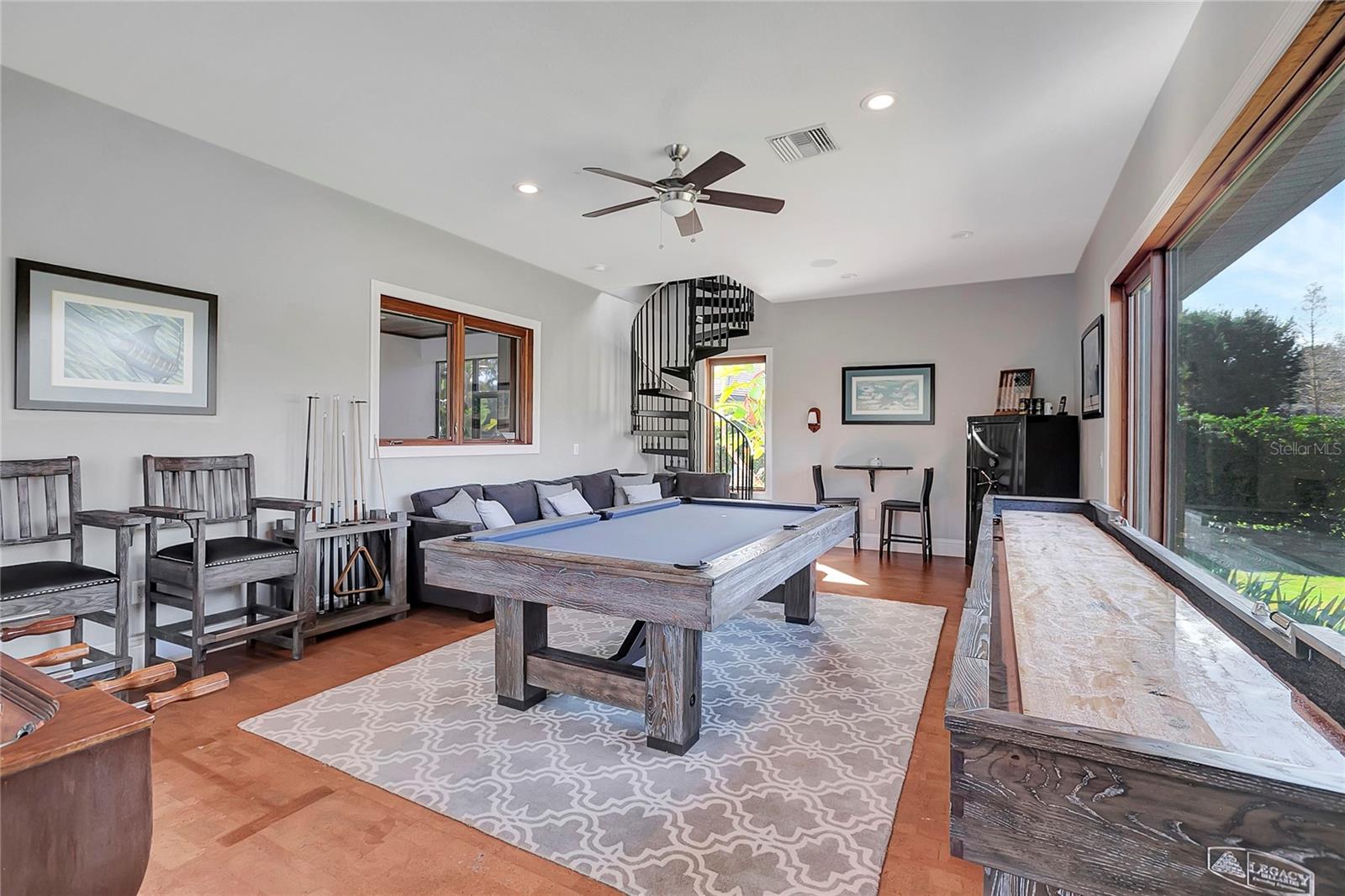 SANCTUARY ON LIVINGSTON PH 02 - Residential