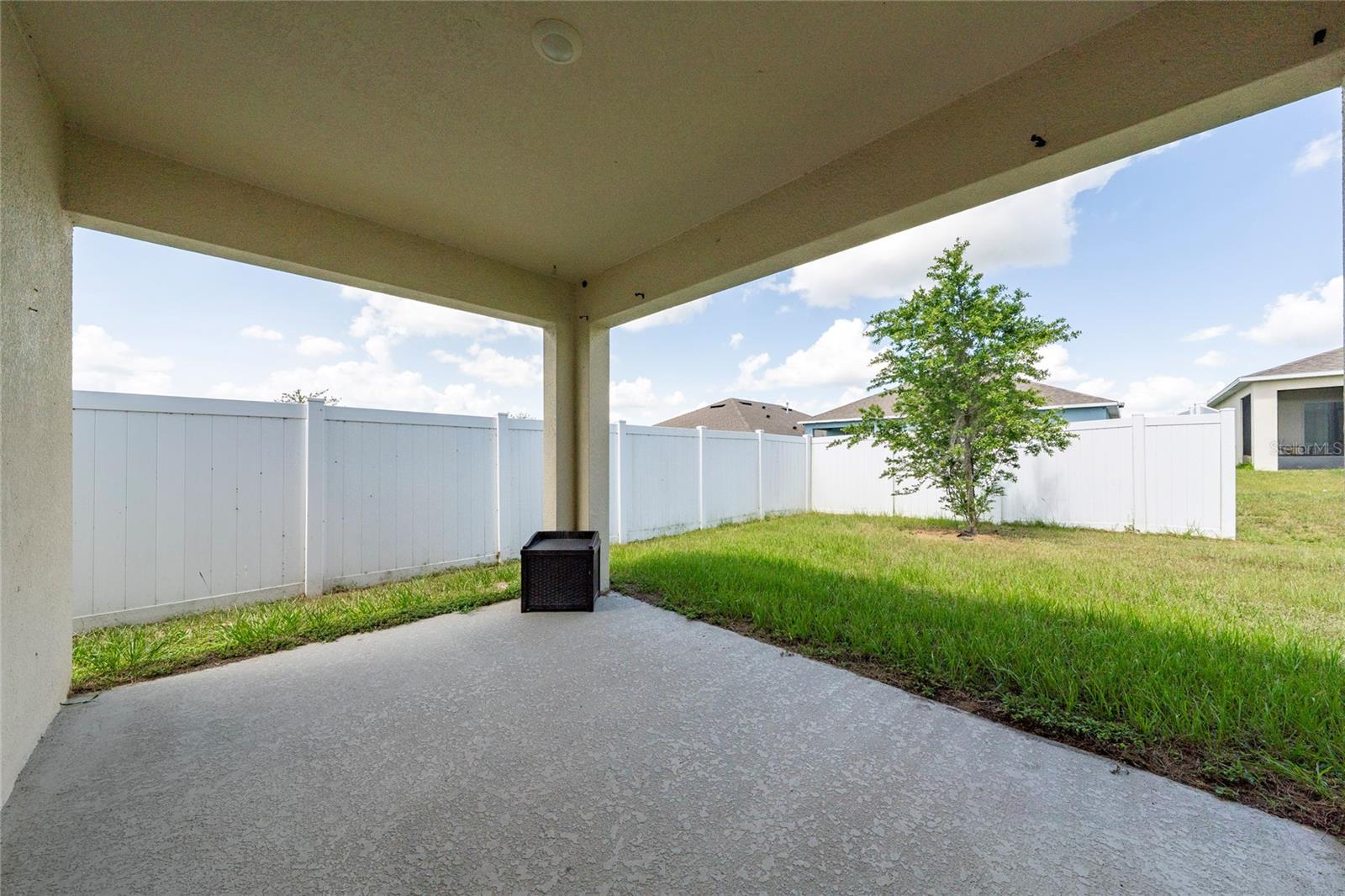 LAKE DENHAM ESTATES - Residential