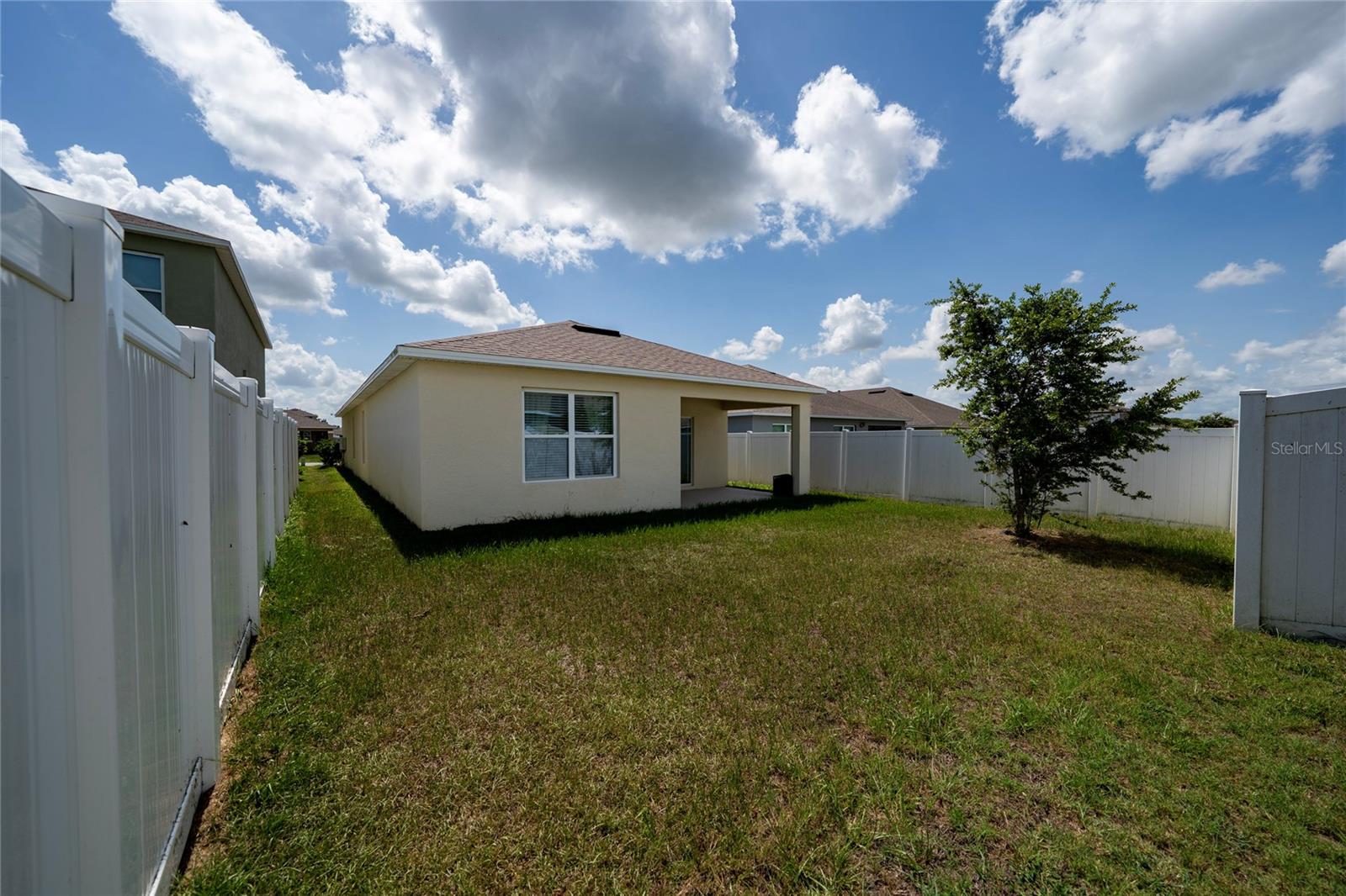 LAKE DENHAM ESTATES - Residential