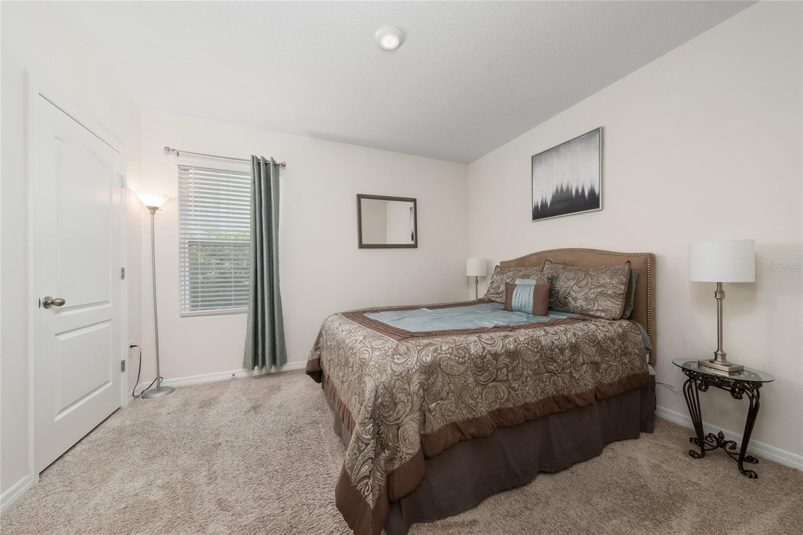 LAKE DENHAM ESTATES - Residential