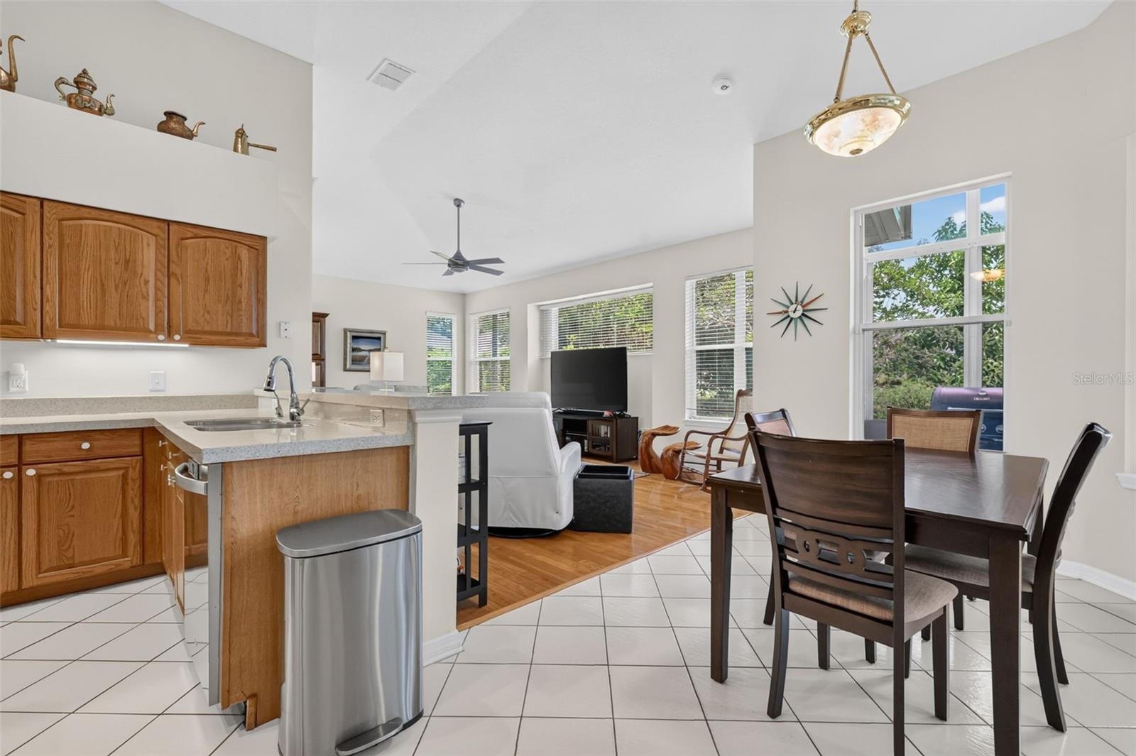 MOUNT DORA COUNTRY CLUB MOUNT DORA PH 02-2 - Residential