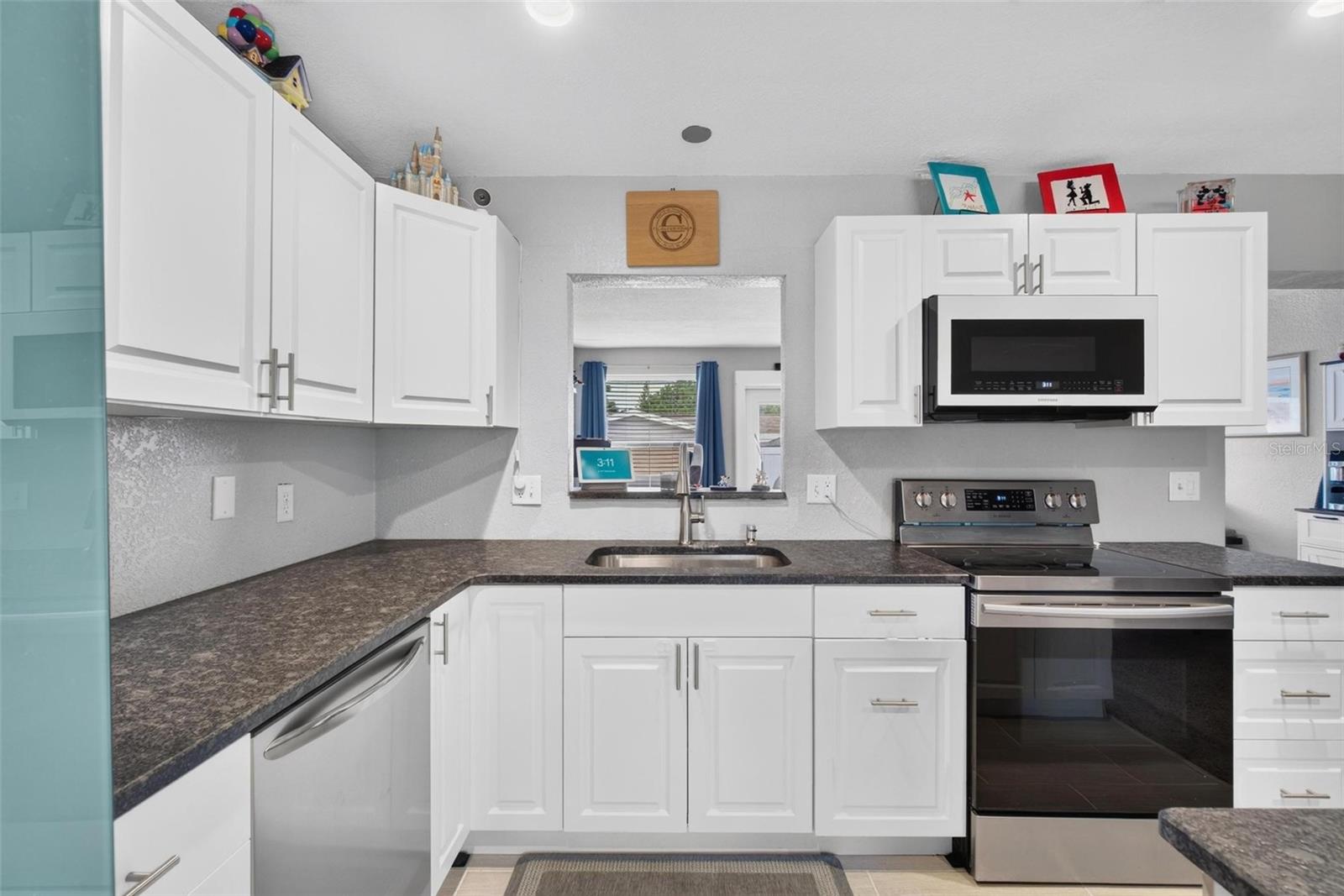 WINCHESTER PARK - Residential