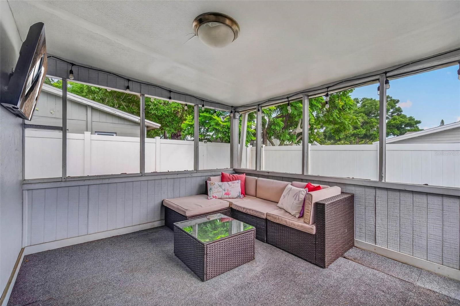 WINCHESTER PARK - Residential