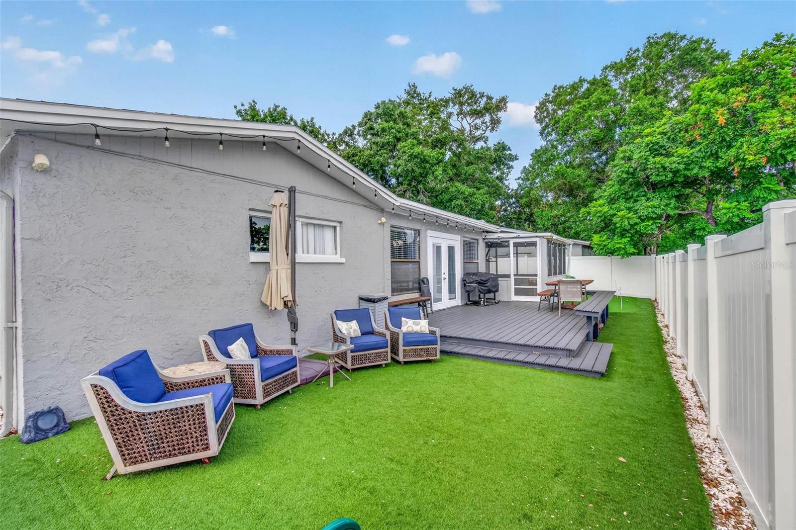 WINCHESTER PARK - Residential