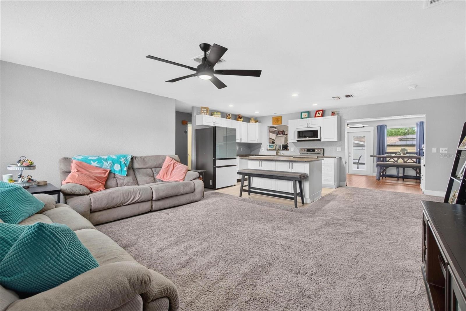 WINCHESTER PARK - Residential