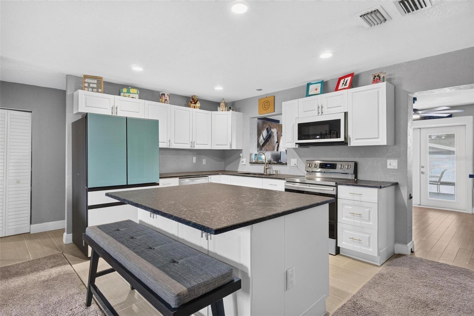 WINCHESTER PARK - Residential