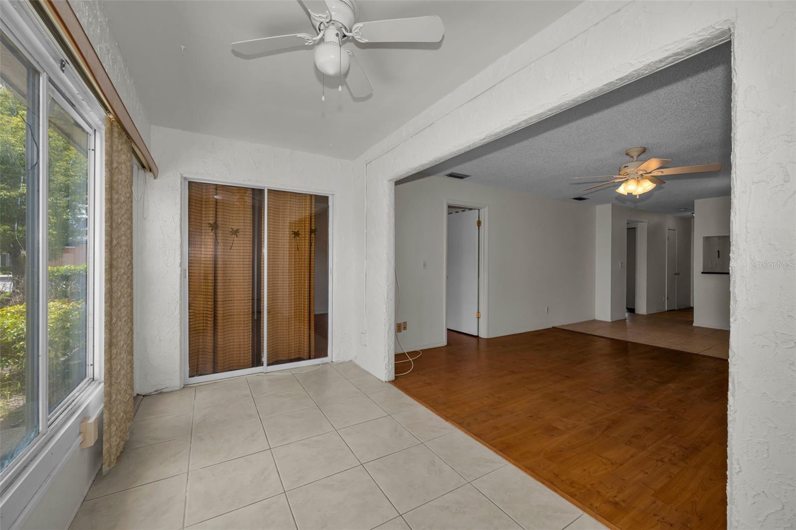 07 SPGS VILLAS CONDO - Residential Lease