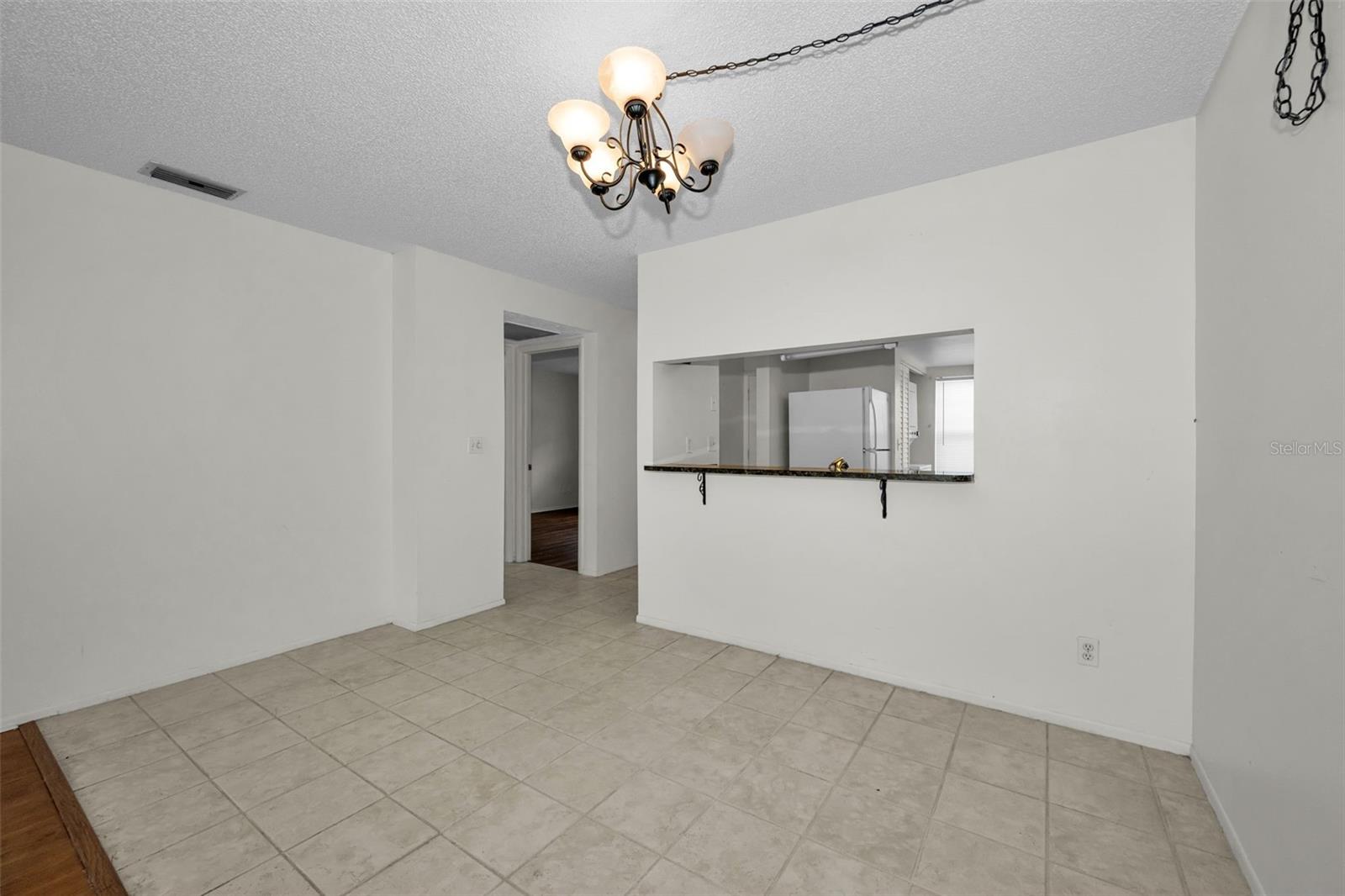 07 SPGS VILLAS CONDO - Residential Lease