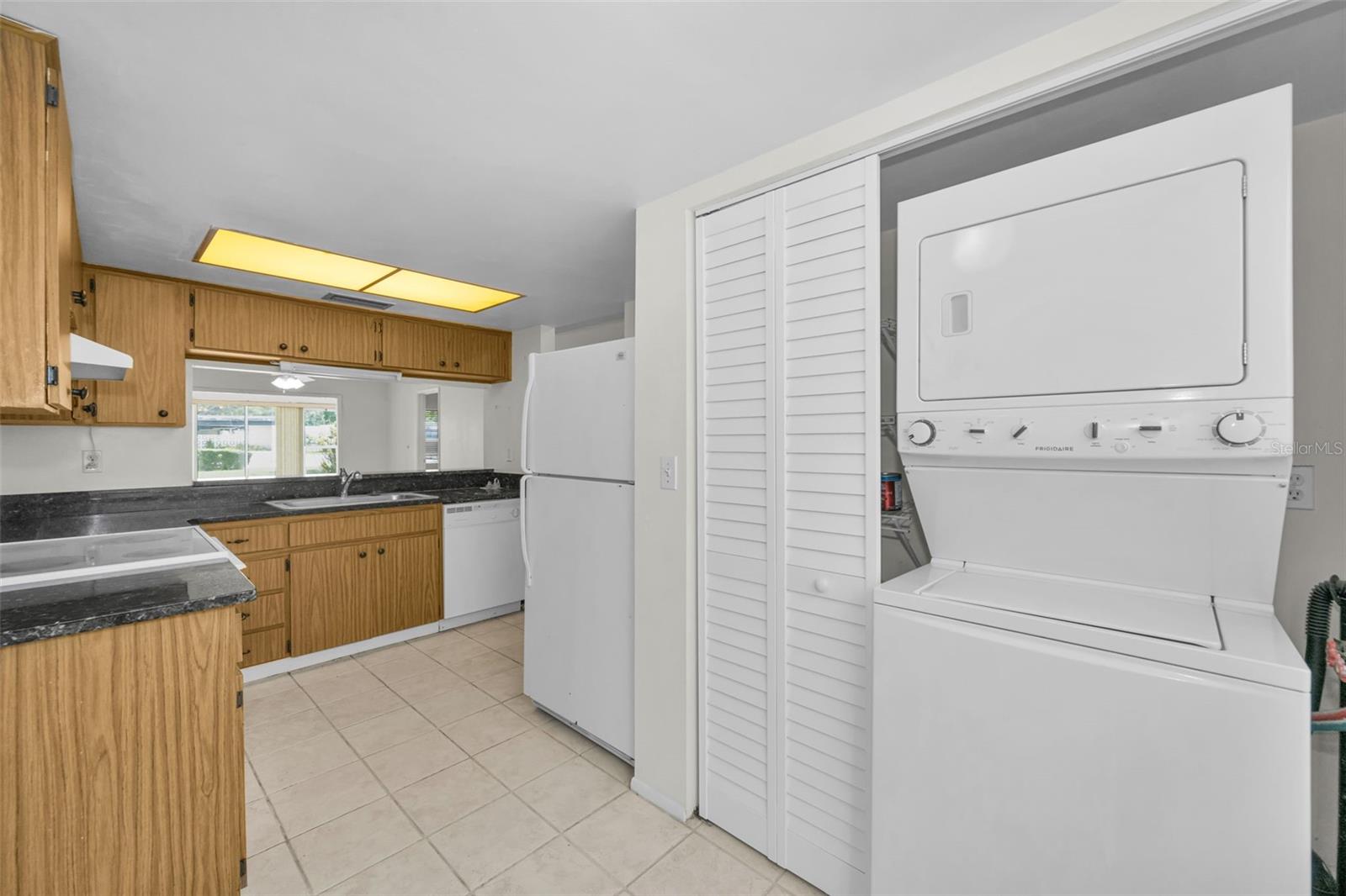 07 SPGS VILLAS CONDO - Residential Lease